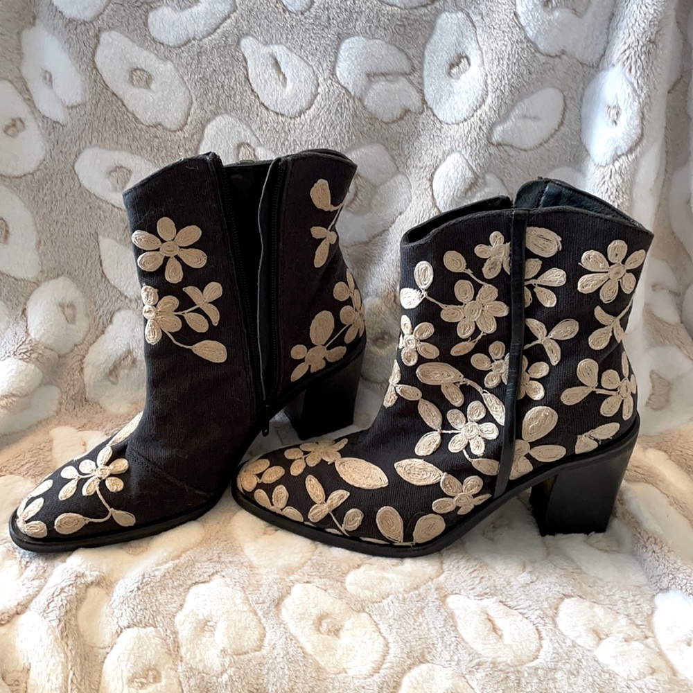 Free people floral bootie